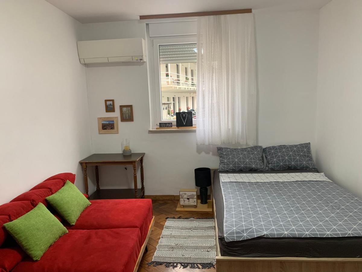 New Episode - Apartment With Private Parking Ljubljana Exteriör bild